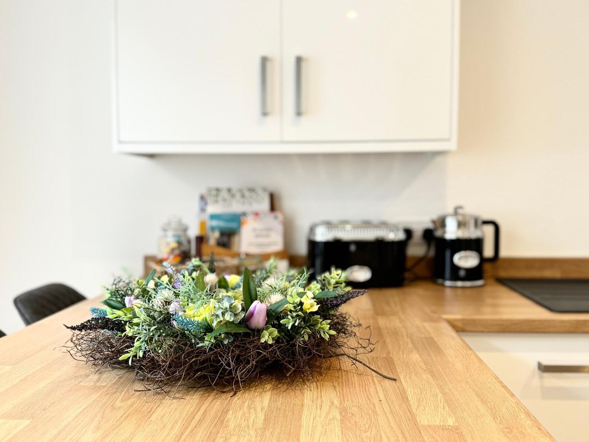 The Ravens Inn, 4 - Bed, Sleeps 6, Pets Welcome Ulverston Εξωτερικό φωτογραφία